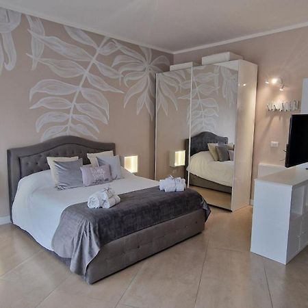 Kisses From Livorno Open Space Apartment - No Pets Allowed Bagian luar foto